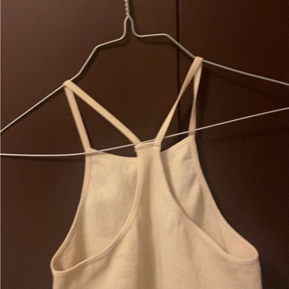 Ardene seamless beige high neck tank crop top - Picture 5 of 6